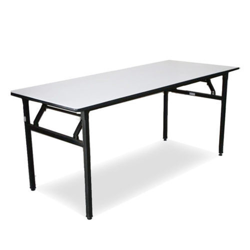 Taisnstūra koka galds pārklāts ar PVC 183x76