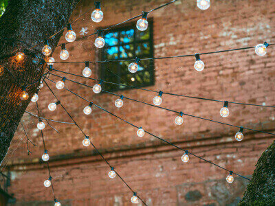 Atjaunojamās enerģijas risinājumi: ar saules enerģiju darbināmas virtenes